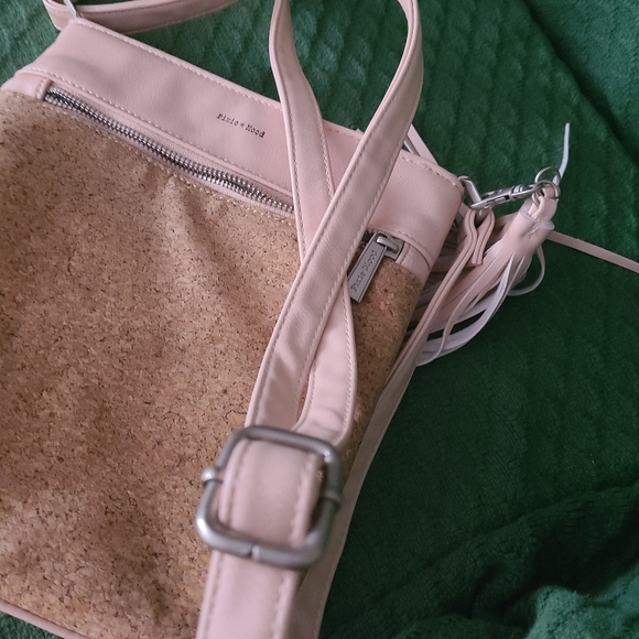 Cross Body Purse - Picture 3 of 4